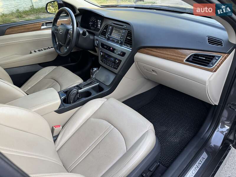 Седан Hyundai Sonata 2015 в Києві