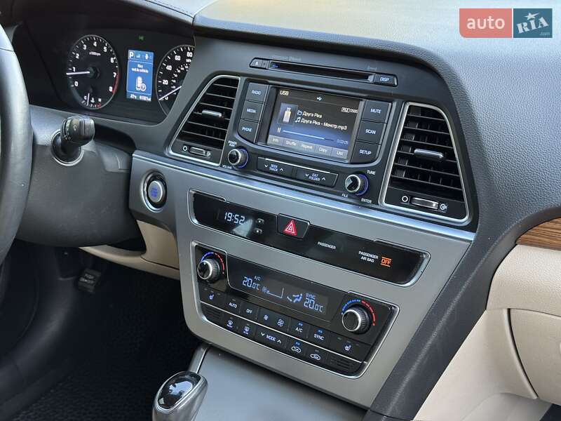 Седан Hyundai Sonata 2015 в Києві