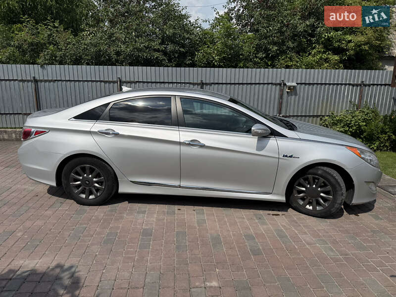 Седан Hyundai Sonata 2014 в Киеве фото 6 Седан Hyundai Sonata 2014 в Киеве