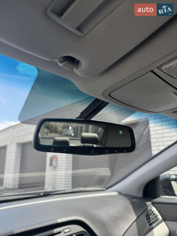 Седан Hyundai Sonata 2015 в Ирпене