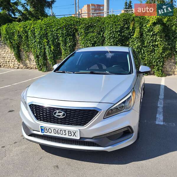 Седан Hyundai Sonata 2015 в Львове