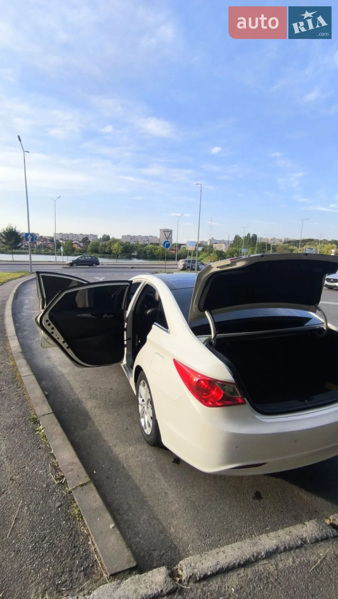 2012 Hyundai Sonata - мініатюра 20