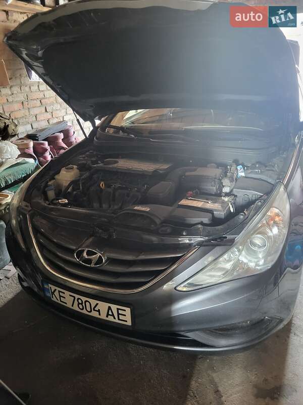 Седан Hyundai Sonata 2011 в Днепре