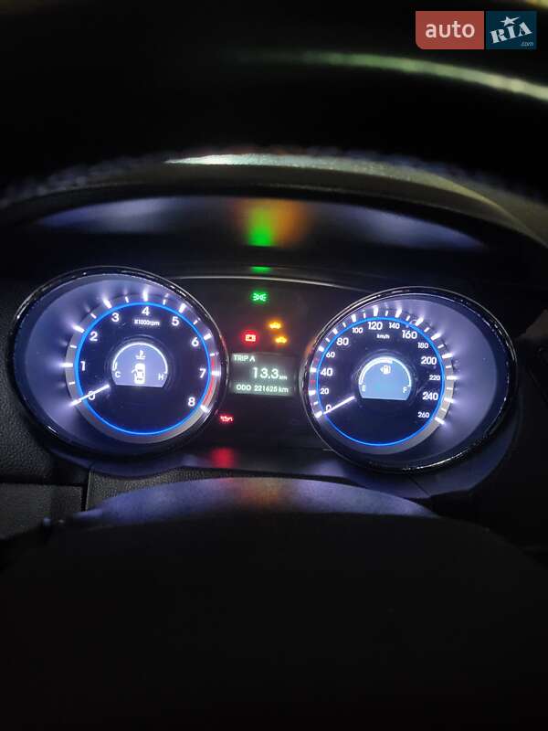 Седан Hyundai Sonata 2011 в Днепре