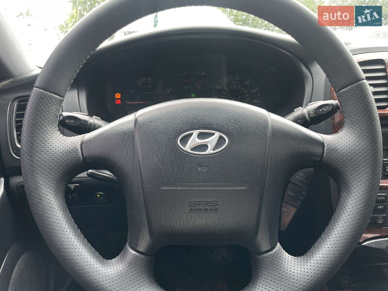 Седан Hyundai Sonata 2003 в Бердичеве