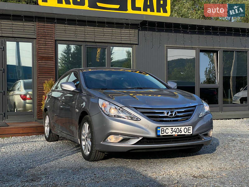 Hyundai Sonata 2013