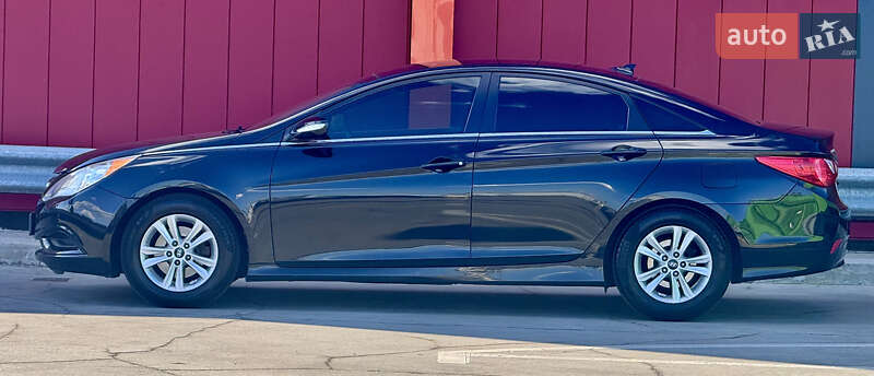 Седан Hyundai Sonata 2013 в Киеве