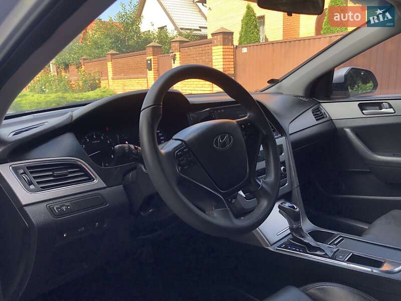 Седан Hyundai Sonata 2017 в Киеве