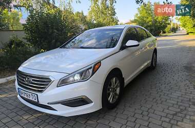 Седан Hyundai Sonata 2015 в Южному