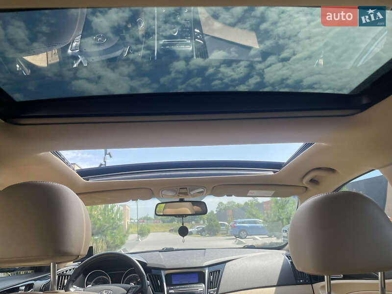 Седан Hyundai Sonata 2011 в Хмельницькому