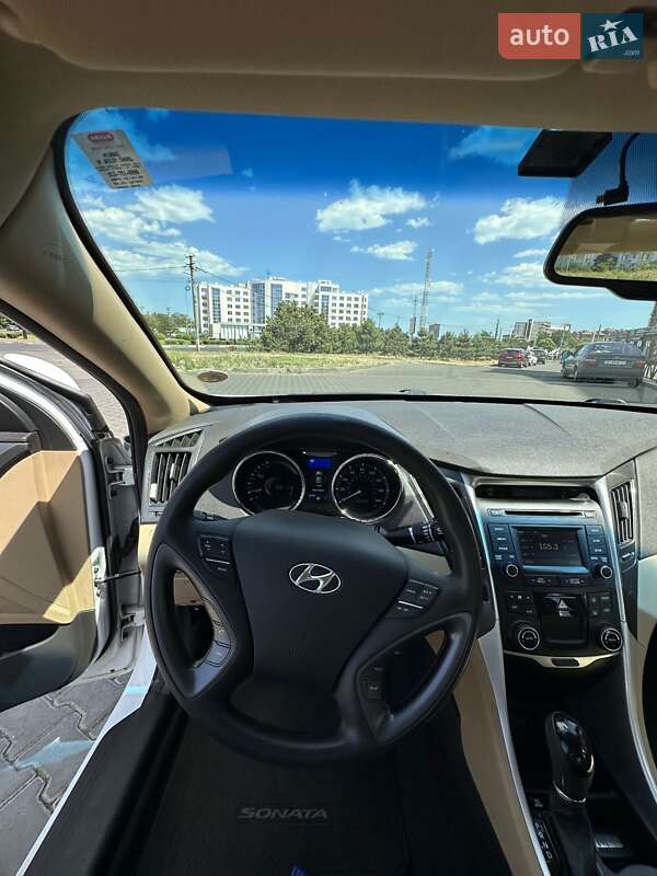 Седан Hyundai Sonata 2014 в Чорноморську