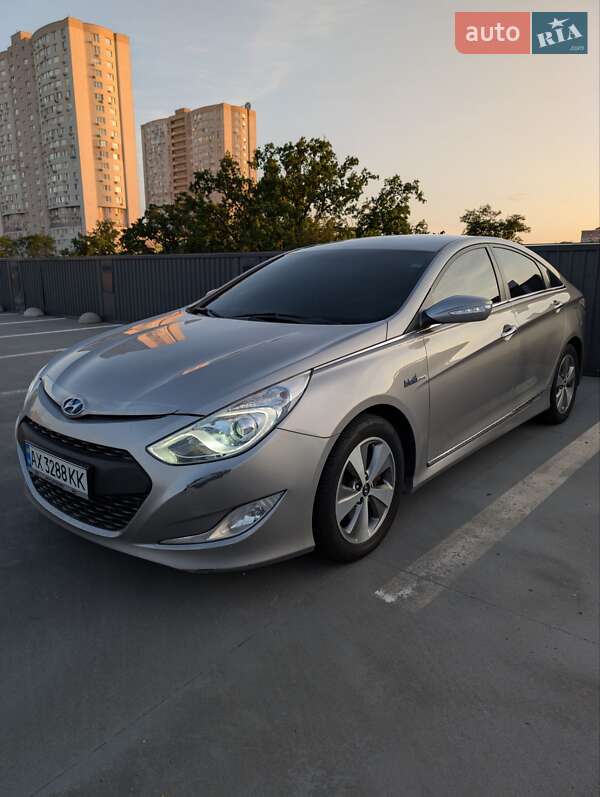 Седан Hyundai Sonata 2012 в Києві