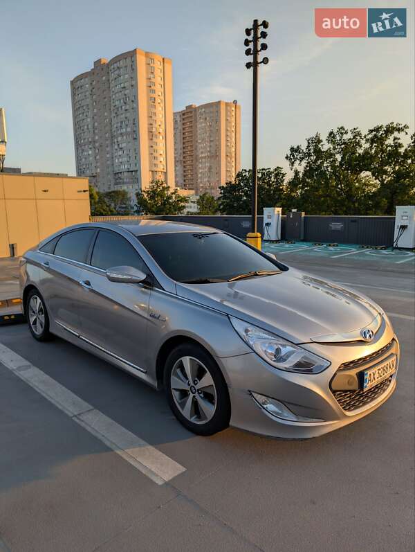 Седан Hyundai Sonata 2012 в Києві