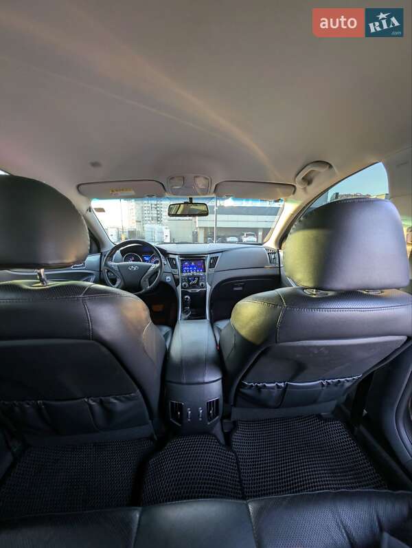 Седан Hyundai Sonata 2012 в Києві