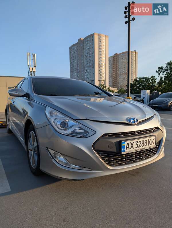 Седан Hyundai Sonata 2012 в Києві