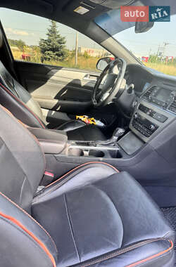 Седан Hyundai Sonata 2015 в Виннице