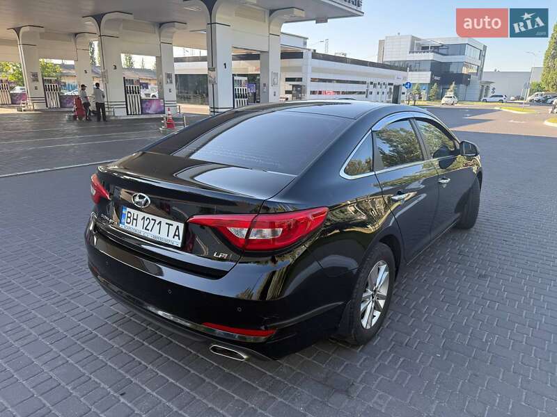 Седан Hyundai Sonata 2016 в Одессе