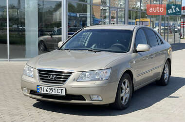 Седан Hyundai Sonata 2009 в Полтаве