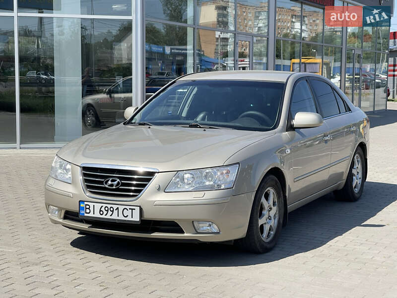 Hyundai Sonata 2009