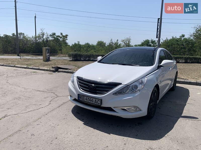 Hyundai Sonata 2013