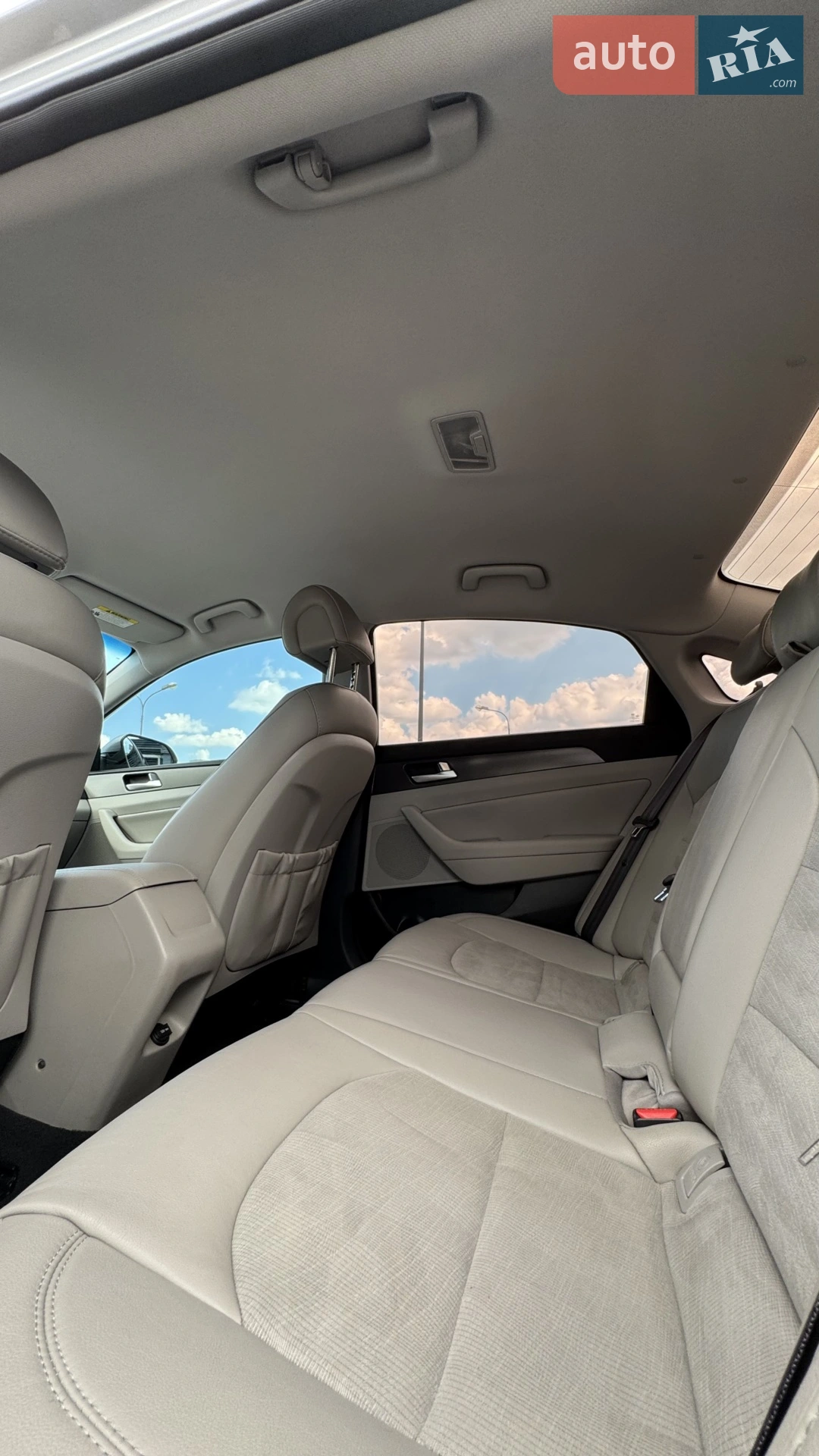2015 Hyundai Sonata - мініатюра 18