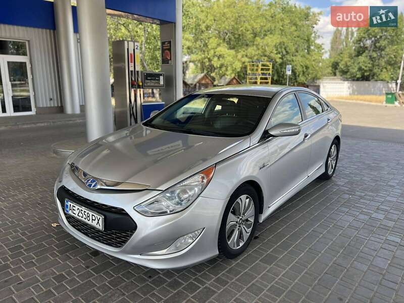 Hyundai Sonata 2013