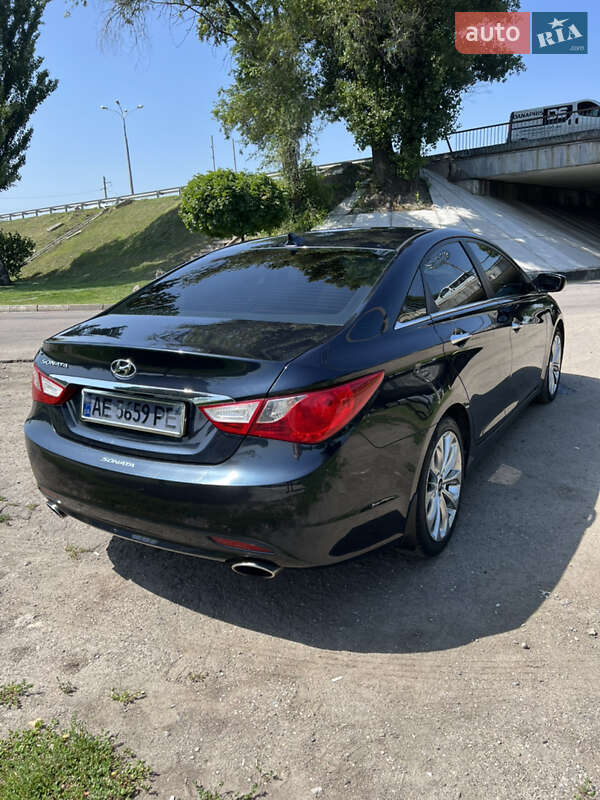 Седан Hyundai Sonata 2013 в Днепре