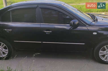 Седан Hyundai Sonata 2009 в  фото 6 Седан Hyundai Sonata 2009 в