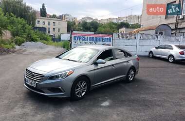 Седан Hyundai Sonata 2016 в  фото 35 Седан Hyundai Sonata 2016 в