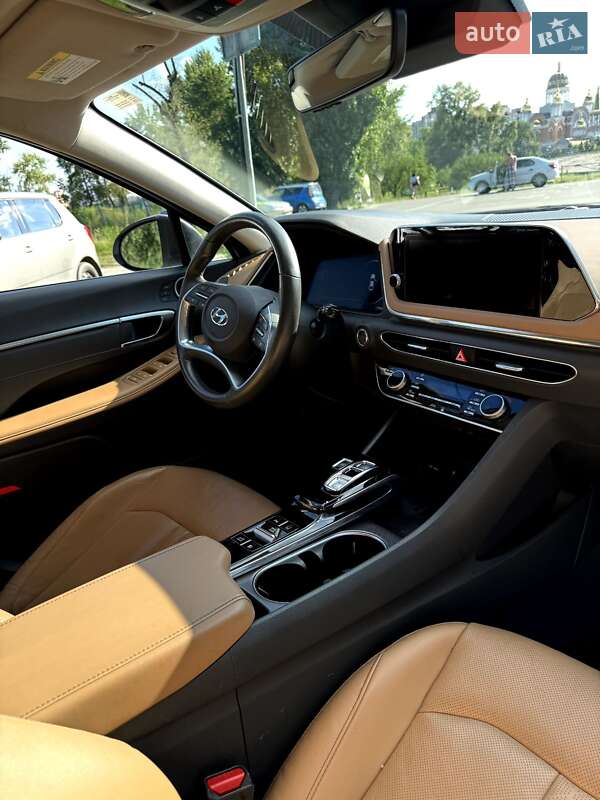 Седан Hyundai Sonata 2022 в Києві