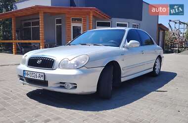 Седан Hyundai Sonata 2002 в Черноморске