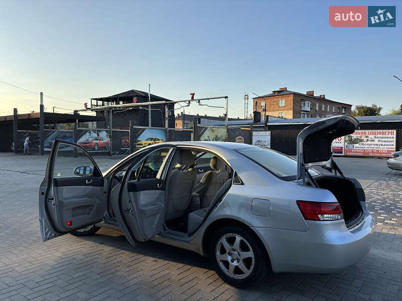 Hyundai Sonata 2005