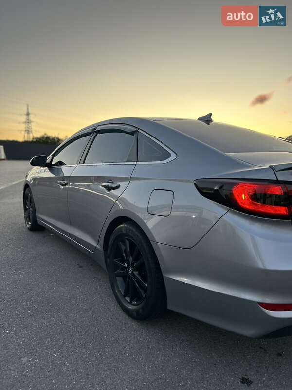 Седан Hyundai Sonata 2015 в Полтаві