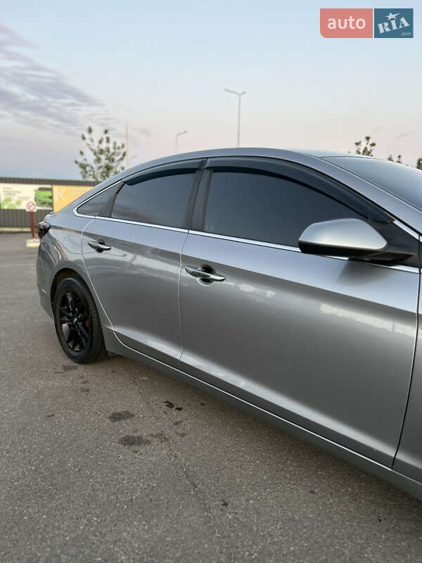 Седан Hyundai Sonata 2015 в Полтаві