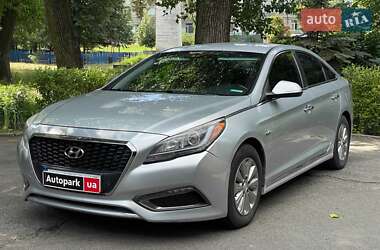 Седан Hyundai Sonata 2017 в Киеве