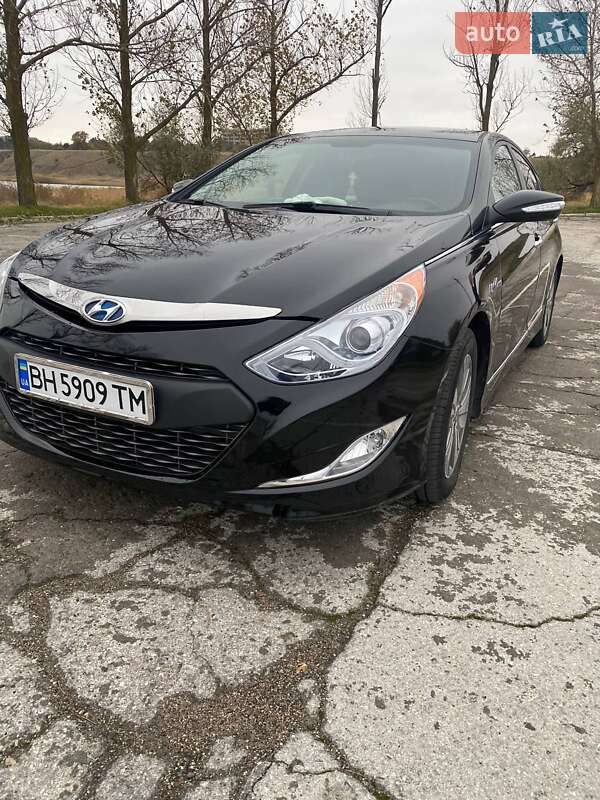 Седан Hyundai Sonata 2013 в Белгороде-Днестровском фото 5 Седан Hyundai Sonata 2013 в Белгороде-Днестровском