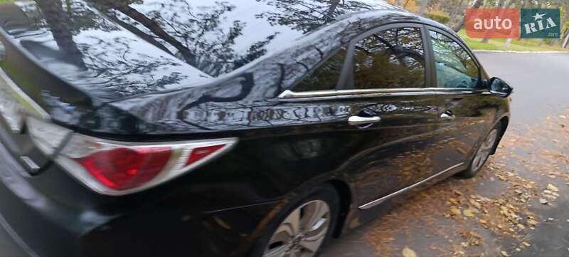 Седан Hyundai Sonata 2013 в Белгороде-Днестровском фото 14 Седан Hyundai Sonata 2013 в Белгороде-Днестровском