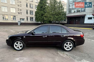 Седан Hyundai Sonata 2006 в  фото 13 Седан Hyundai Sonata 2006 в