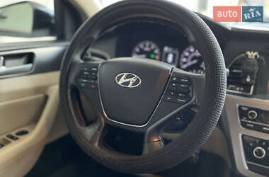 Седан Hyundai Sonata 2015 в 