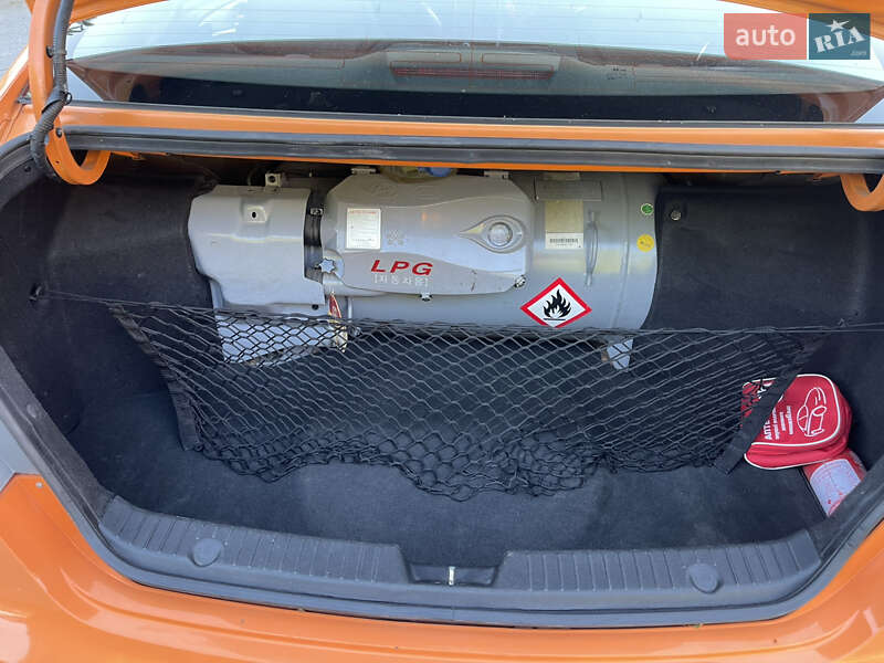 Седан Hyundai Sonata 2014 в Тернополе фото 29 Седан Hyundai Sonata 2014 в Тернополе