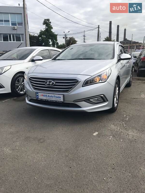 Hyundai Sonata 2017
