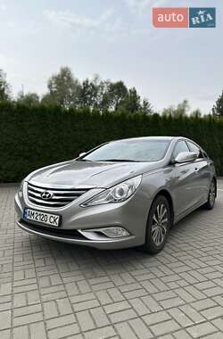 Седан Hyundai Sonata 2013 в Львове