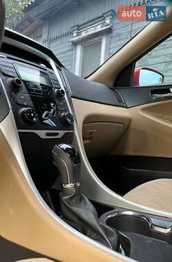 Седан Hyundai Sonata 2012 в Конотопе