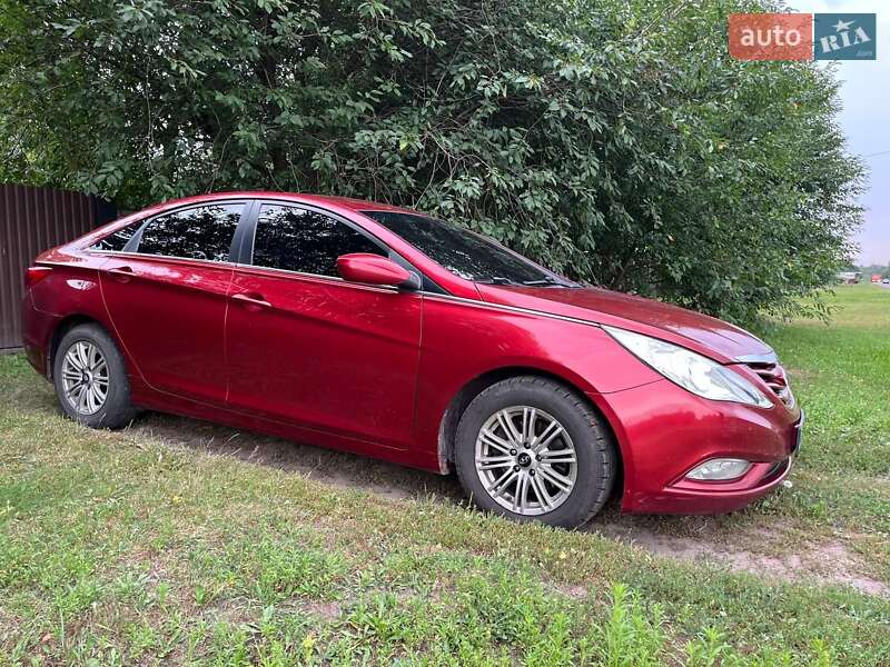 Седан Hyundai Sonata 2012 в Конотопе