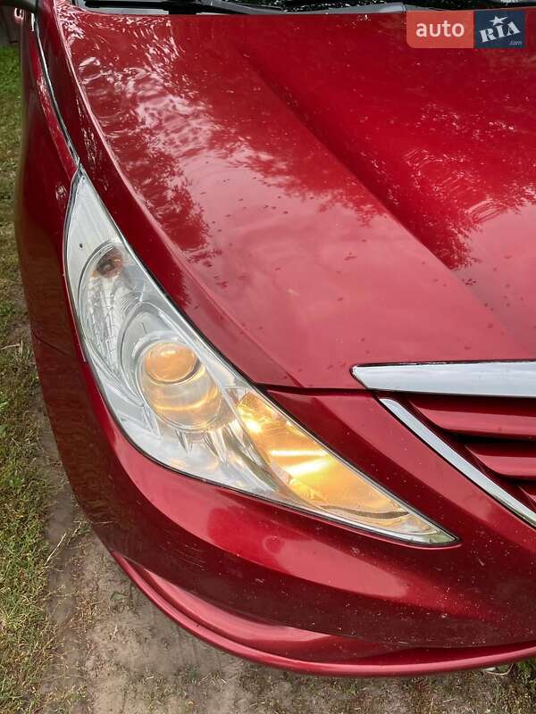 Седан Hyundai Sonata 2012 в Конотопе