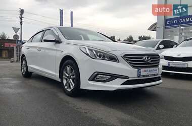Седан Hyundai Sonata 2016 в Киеве