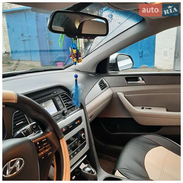 Седан Hyundai Sonata 2014 в Лозовій
