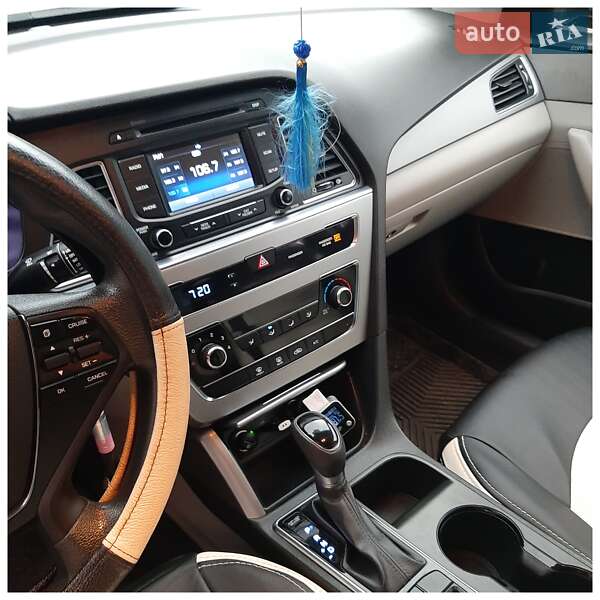 Седан Hyundai Sonata 2014 в Лозовій