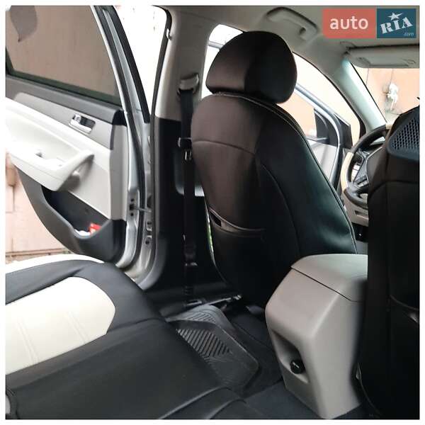 Седан Hyundai Sonata 2014 в Лозовій