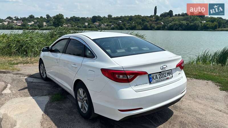 Hyundai Sonata 2016